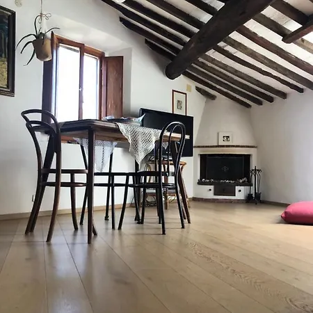 Appartamento La Mansarda Del Chiostro Suvereto
